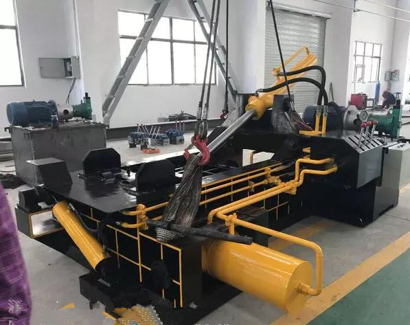 250噸雙主缸廢鋼打包機，廢鐵打包機